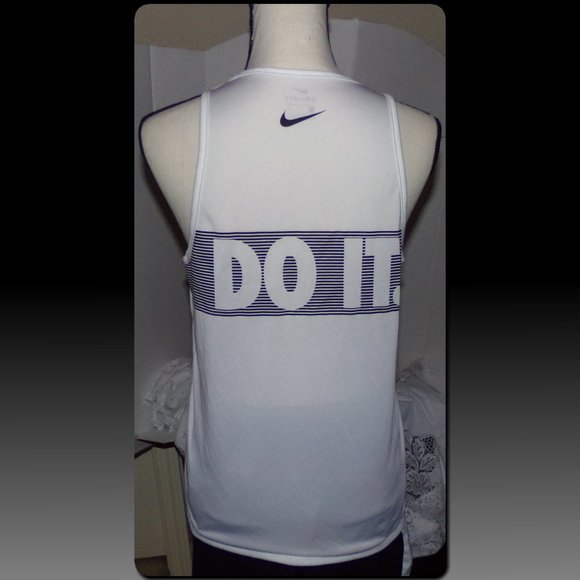 BOGO! NWOT!! Nike Just Do It Muscle Tank {L28} - Picture 3 of 3